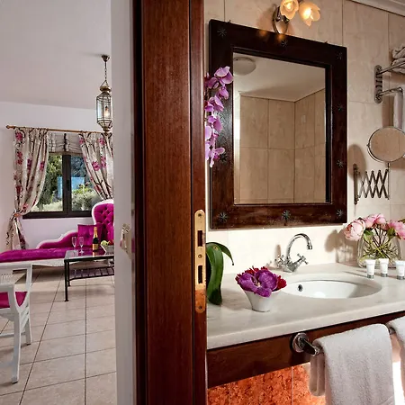 호텔 Creta Blue Luxury Collection (adults Only) 4*